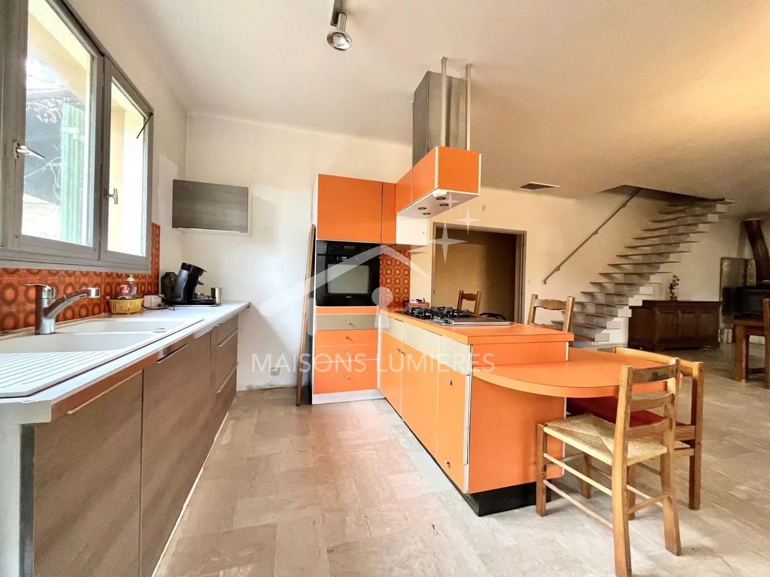 Maison à vendre, 176m², Caseneuve