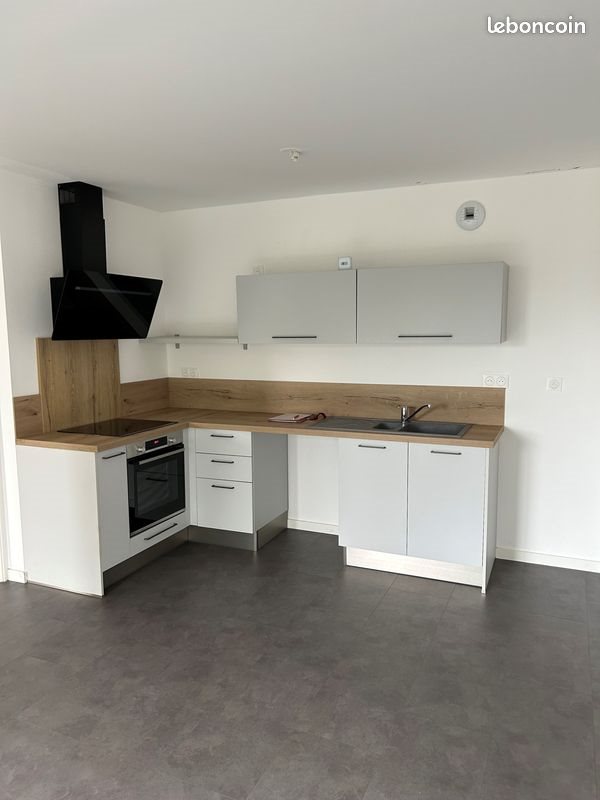 Appartement à louer, 61m², Pérenchies
