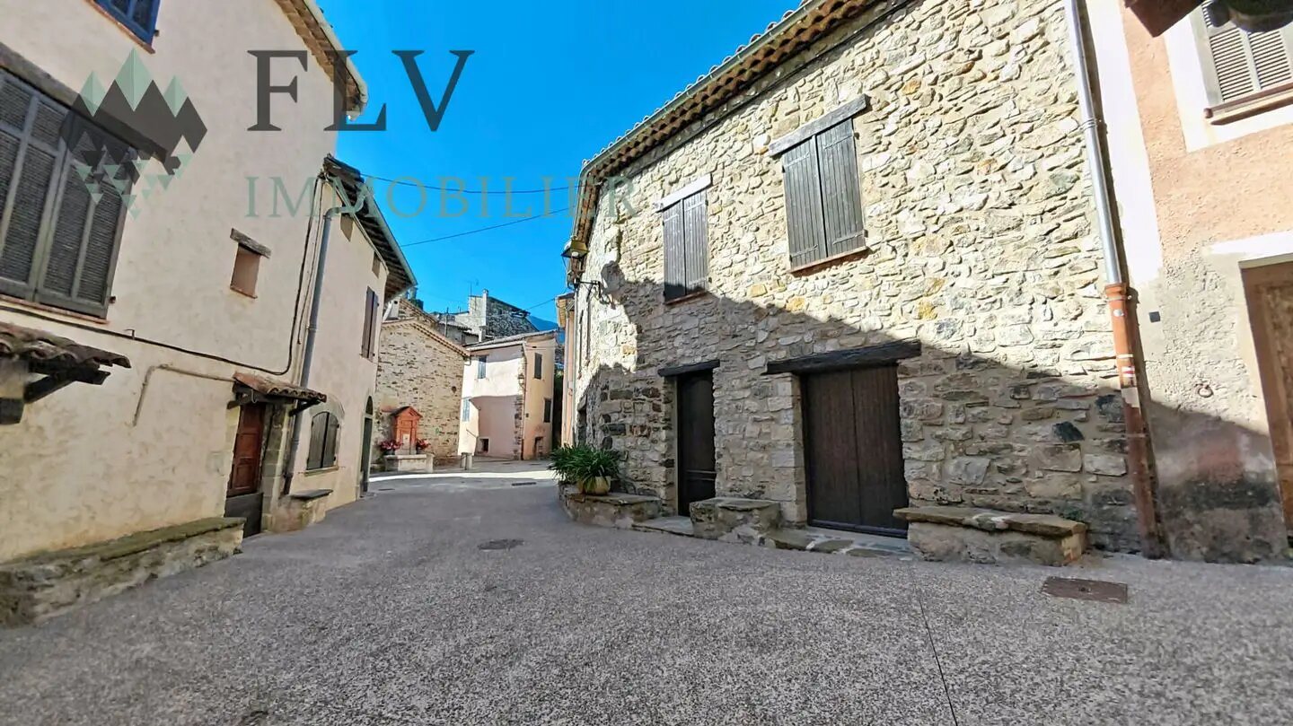 Maison à vendre, 1070m², Massoins