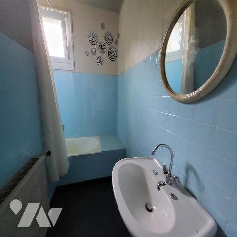 Maison à vendre, 117m², Saint-Goazec
