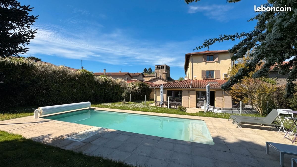 Maison à vendre, 250m², Montanay