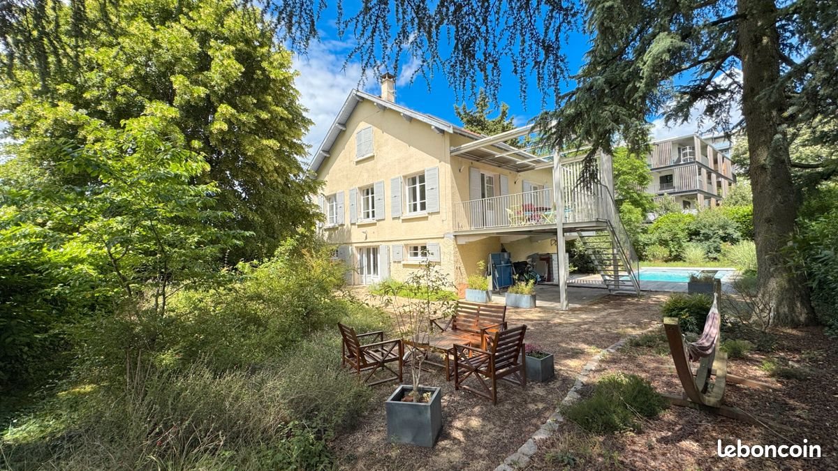 Maison à vendre, 205m², Tassin-la-Demi-Lune