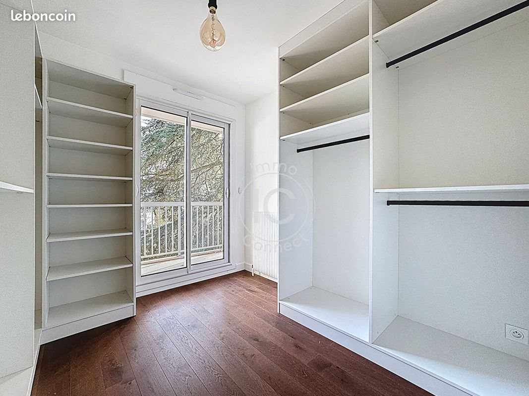 Appartement à louer, 113m², Tassin-la-Demi-Lune