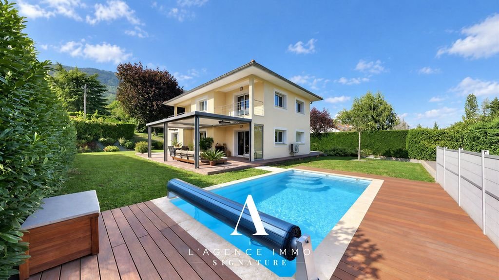 Maison à vendre, 164m², Thoiry