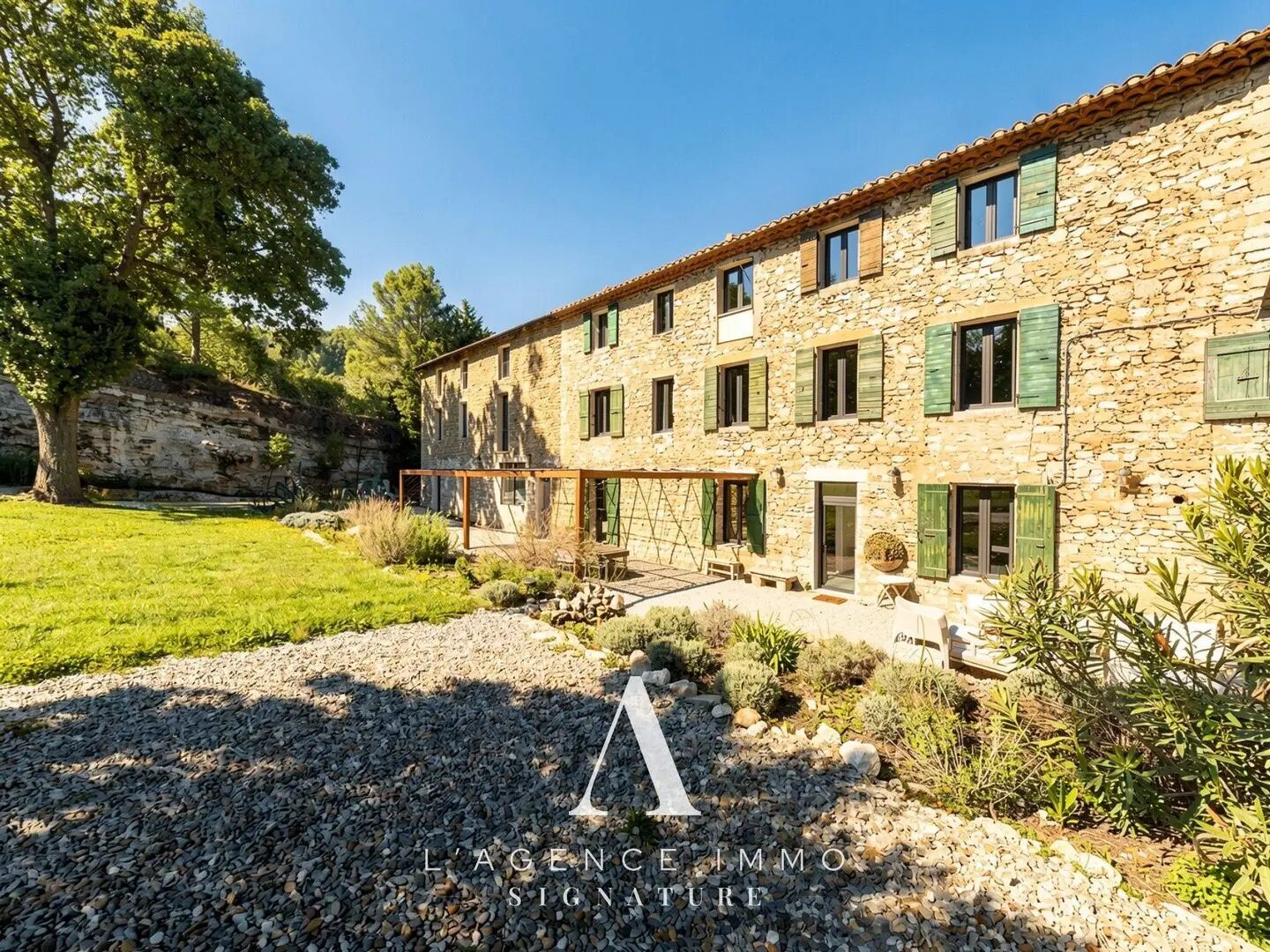 Maison à vendre, 340m², Fontaine-de-Vaucluse