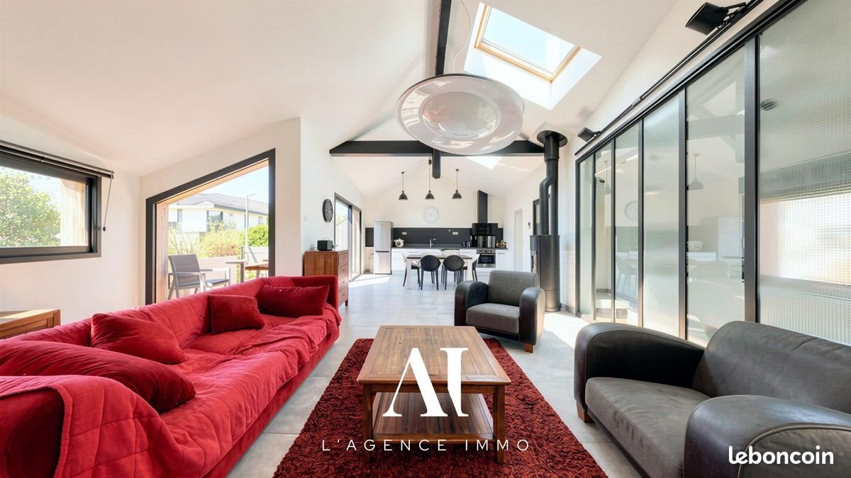 Maison à vendre, 180m², Divonne-les-Bains