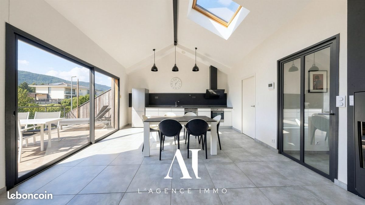 Maison à vendre, 180m², Divonne-les-Bains