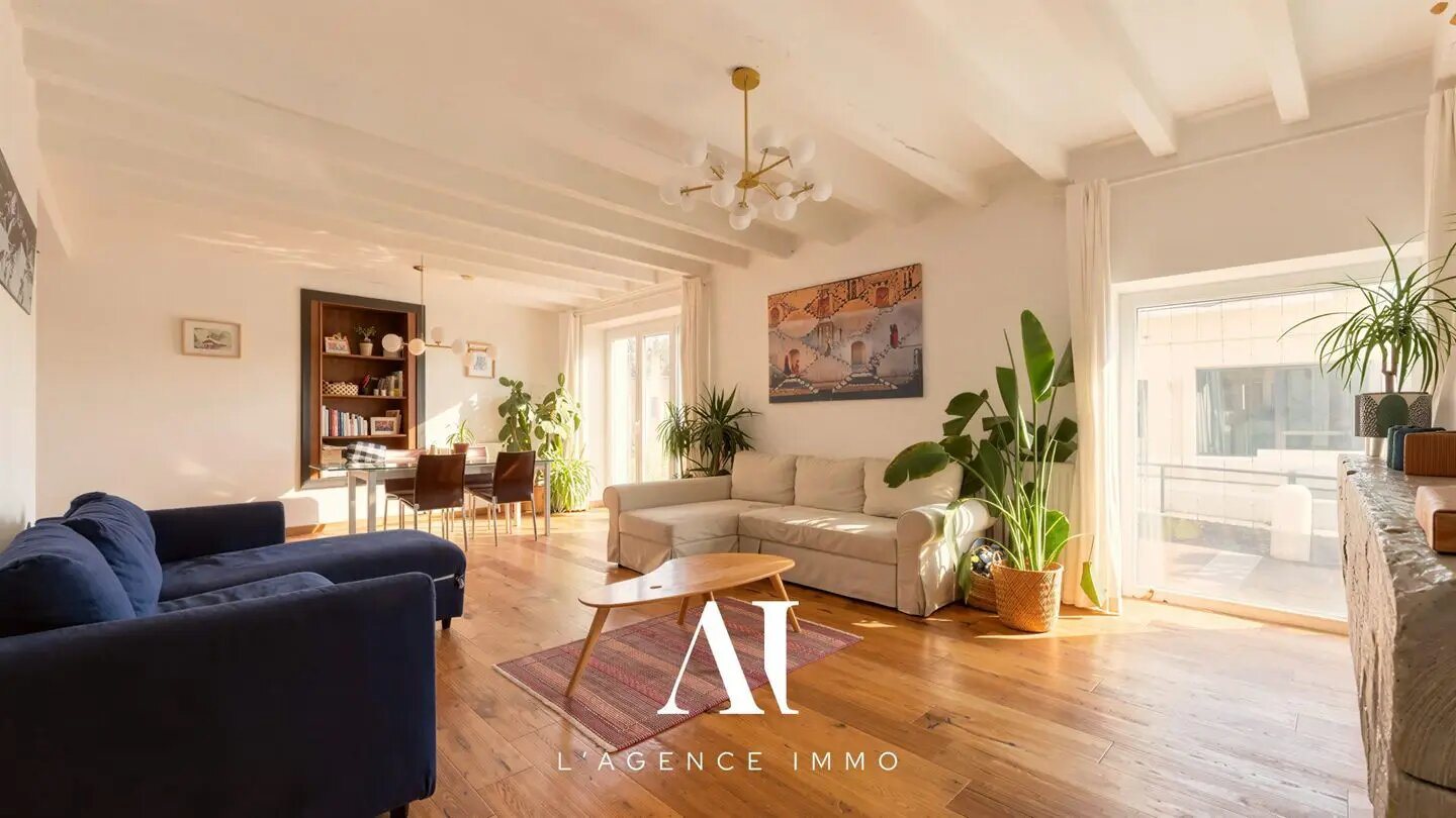 Maison à vendre, 132m², Gex