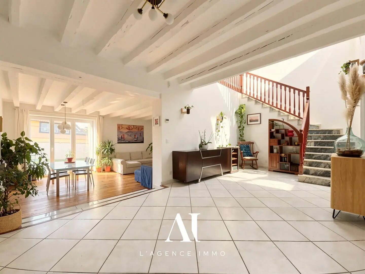 Maison à vendre, 132m², Gex