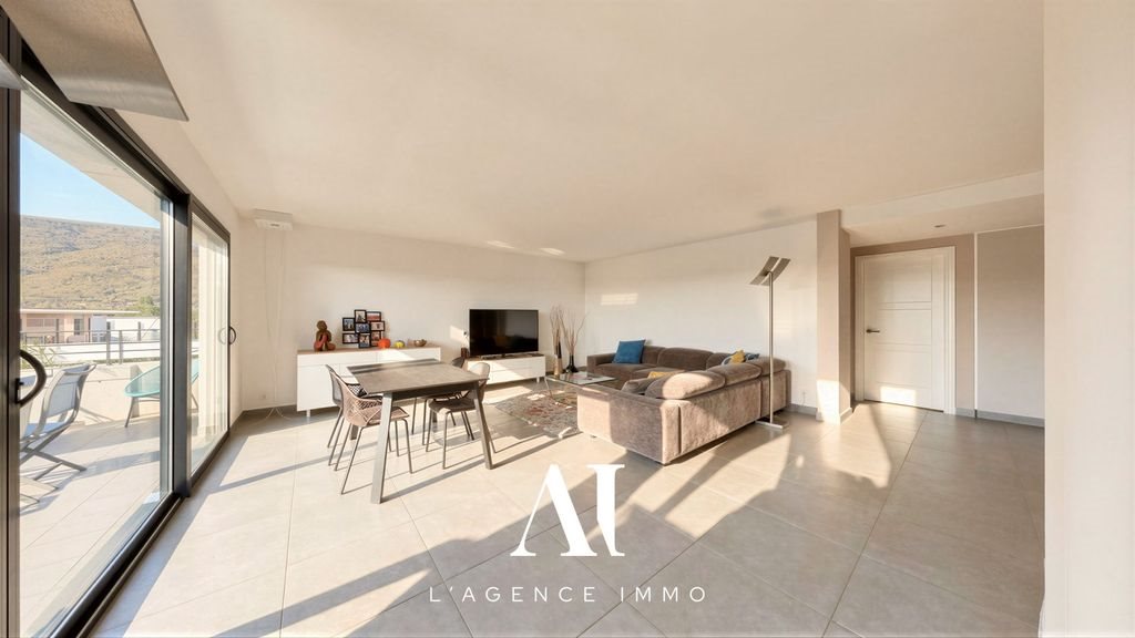 Appartement à vendre, 130m², Saint-Genis-Pouilly