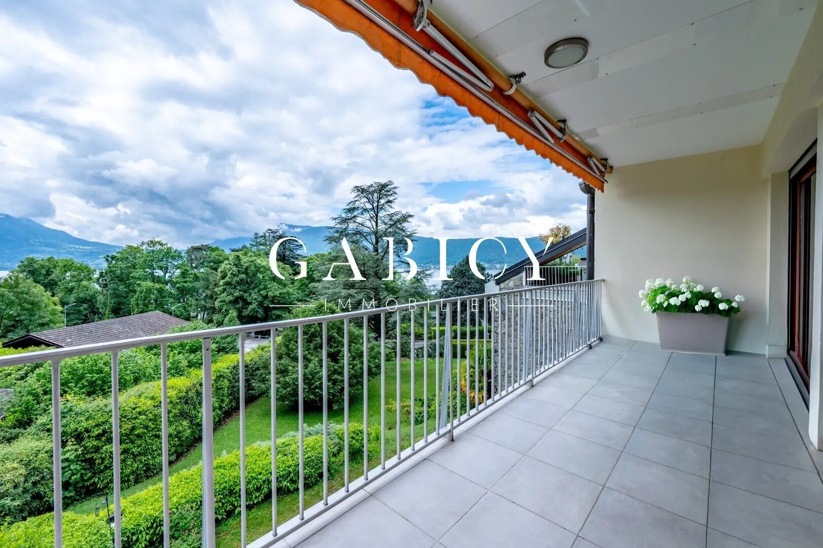 Appartement à vendre, 113m², Veyrier-du-Lac