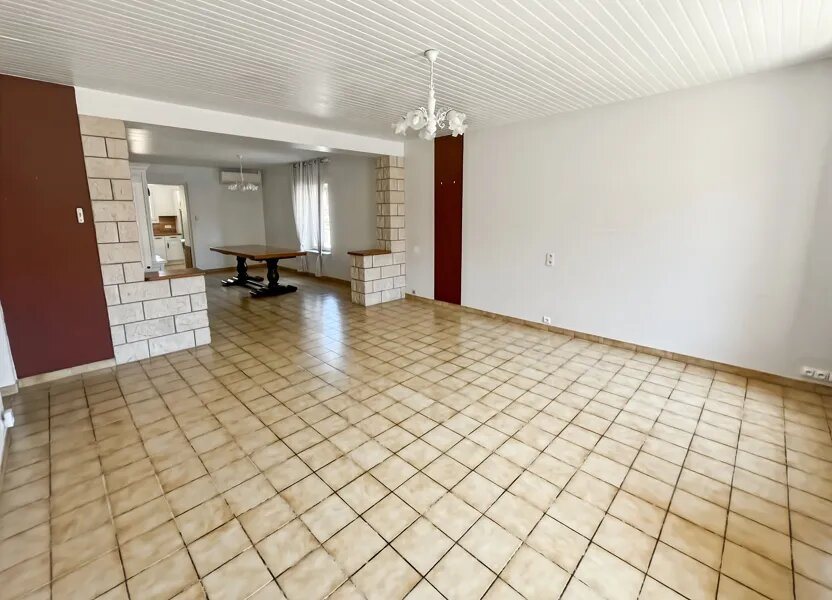 Maison à vendre, 152m², Saint-Sardos