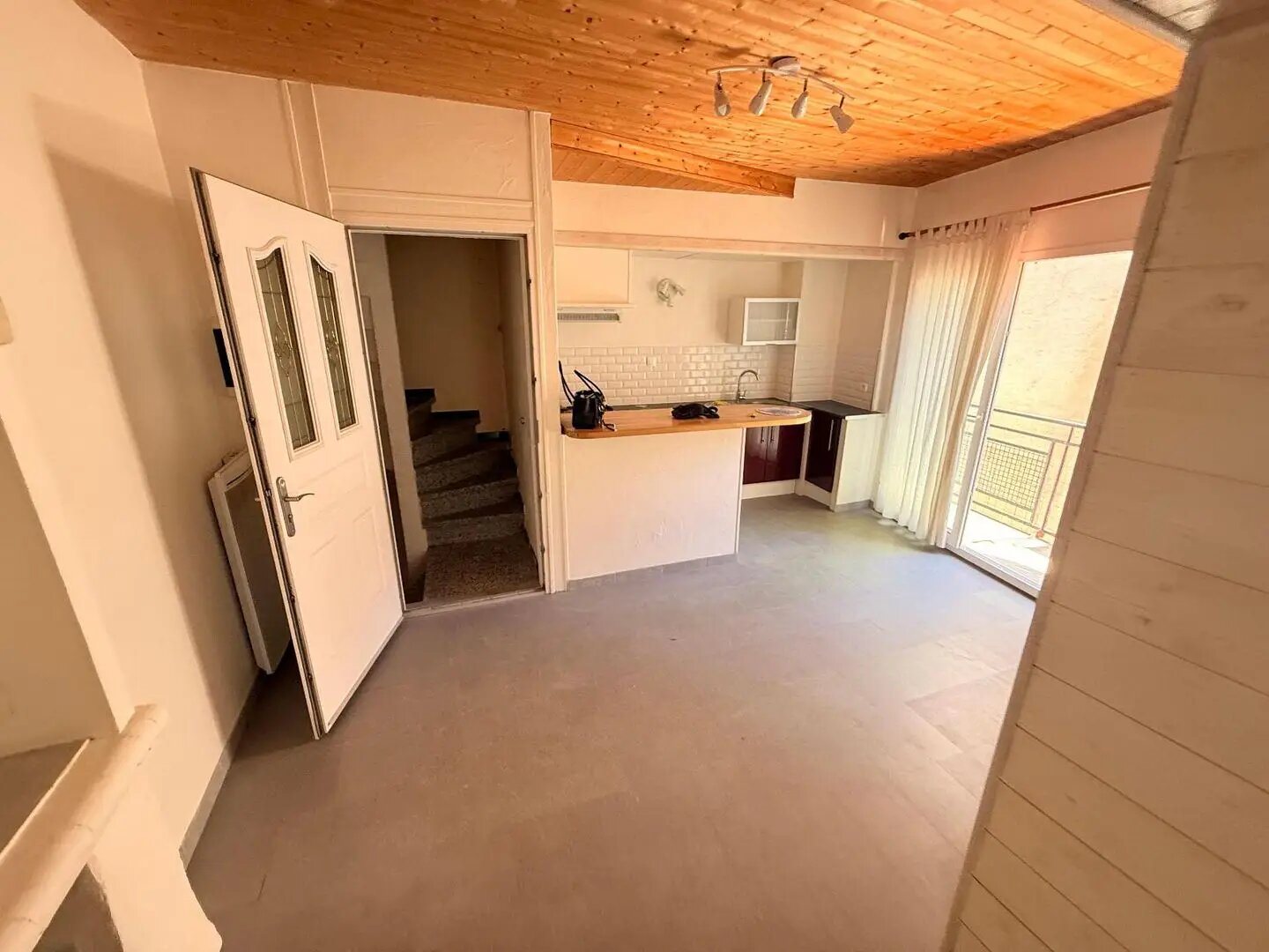 Maison à louer, 64m², Saint-Pons-de-Thomières