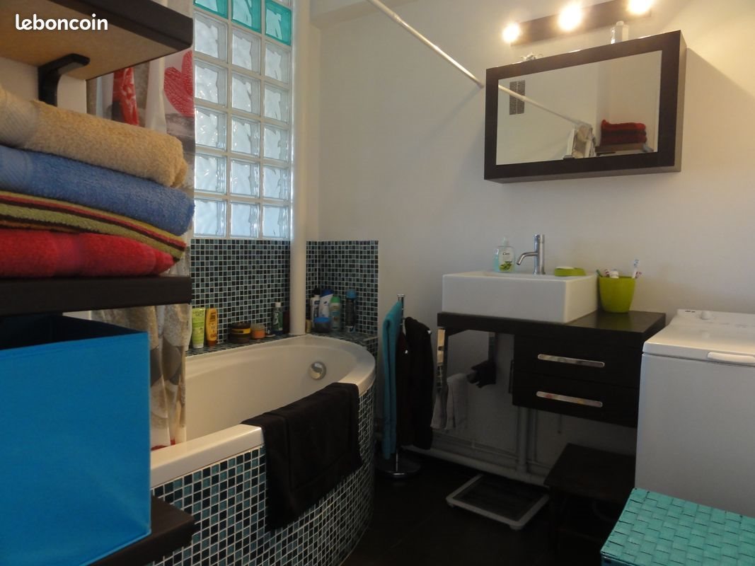 Appartement à louer, 65m², Aubagne