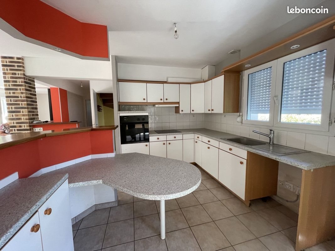 Maison à vendre, 111m², Mayenne