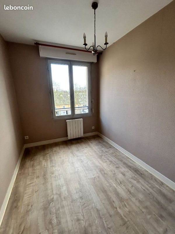 Appartement à louer, 82m², Mayenne