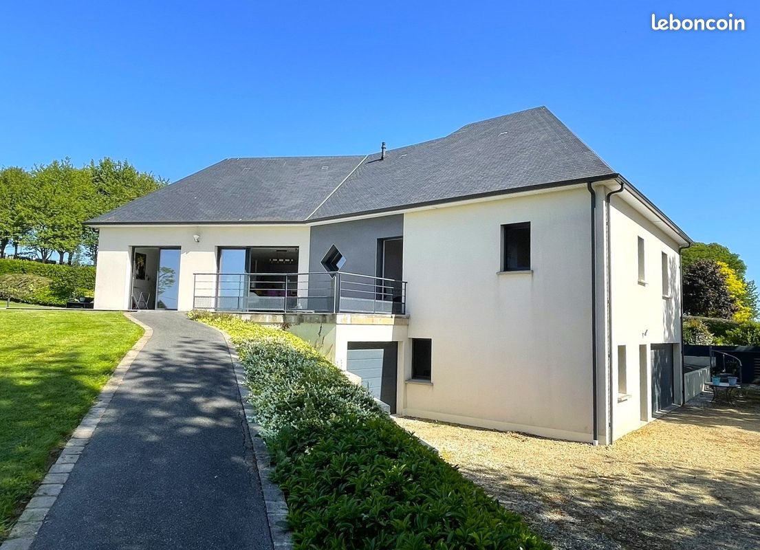 Maison à vendre, 167m², Saint-Georges-Buttavent