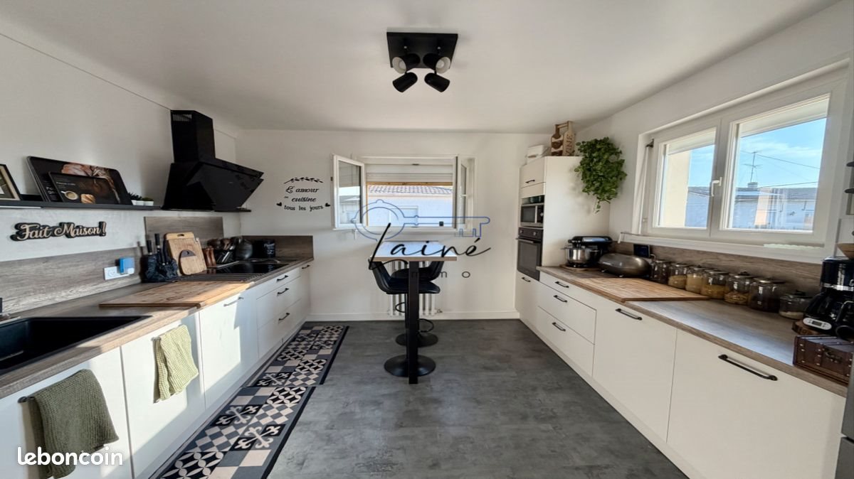 Maison à vendre, 154m², Bergerac