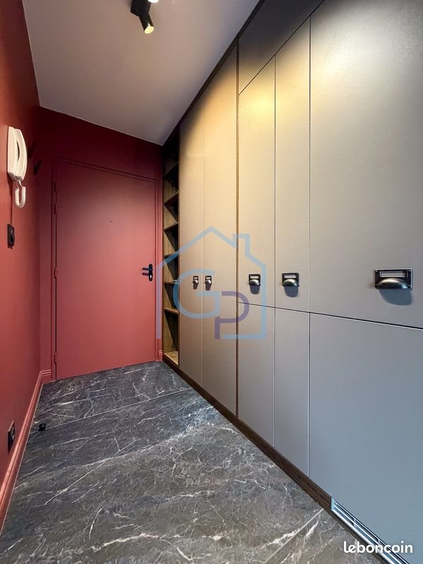 Appartement à louer, 39m², Courbevoie