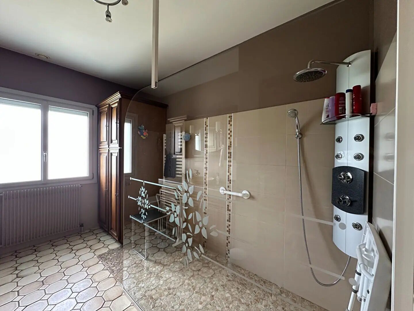 Maison à louer, 4m², Saint-Vincent-de-Mercuze