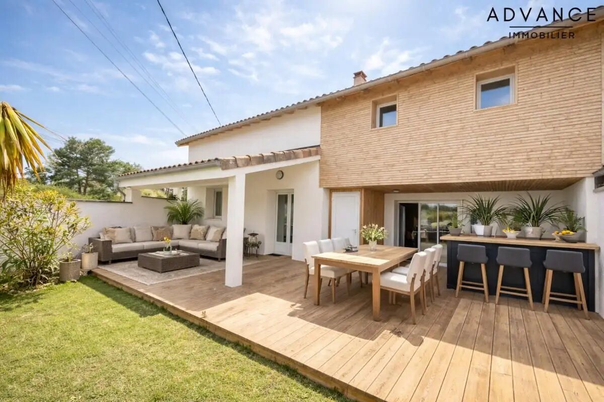 Maison à vendre, 200m², La Ville-Dieu-du-Temple