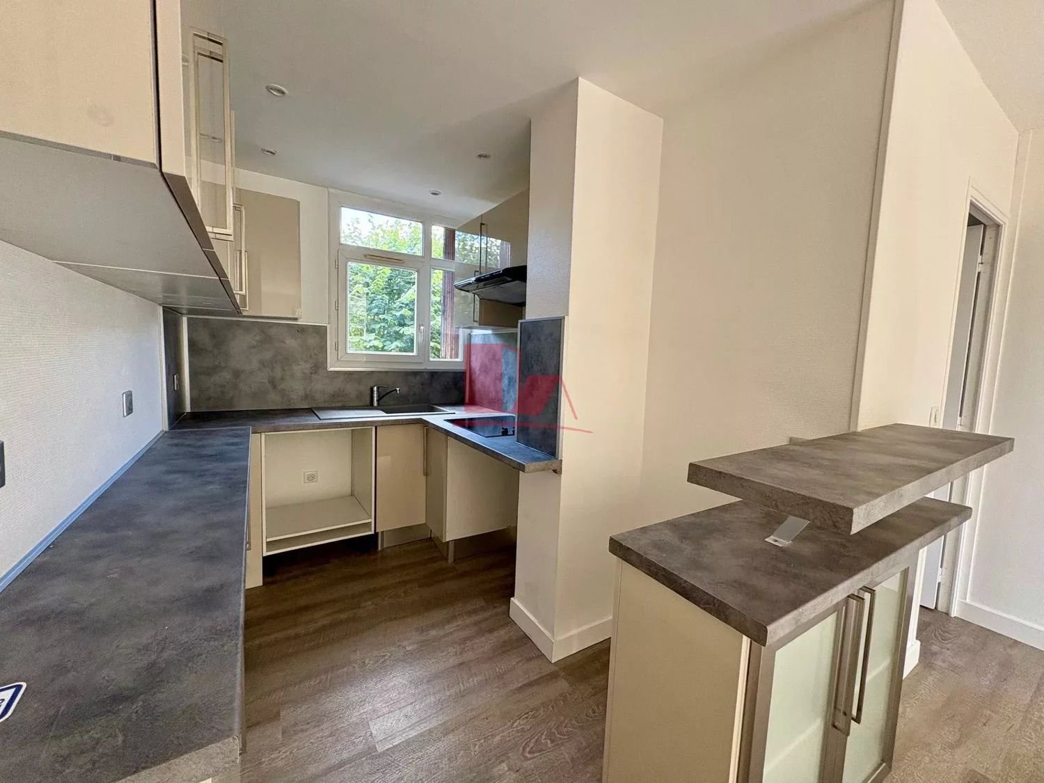Appartement à louer, 35m², Châtillon