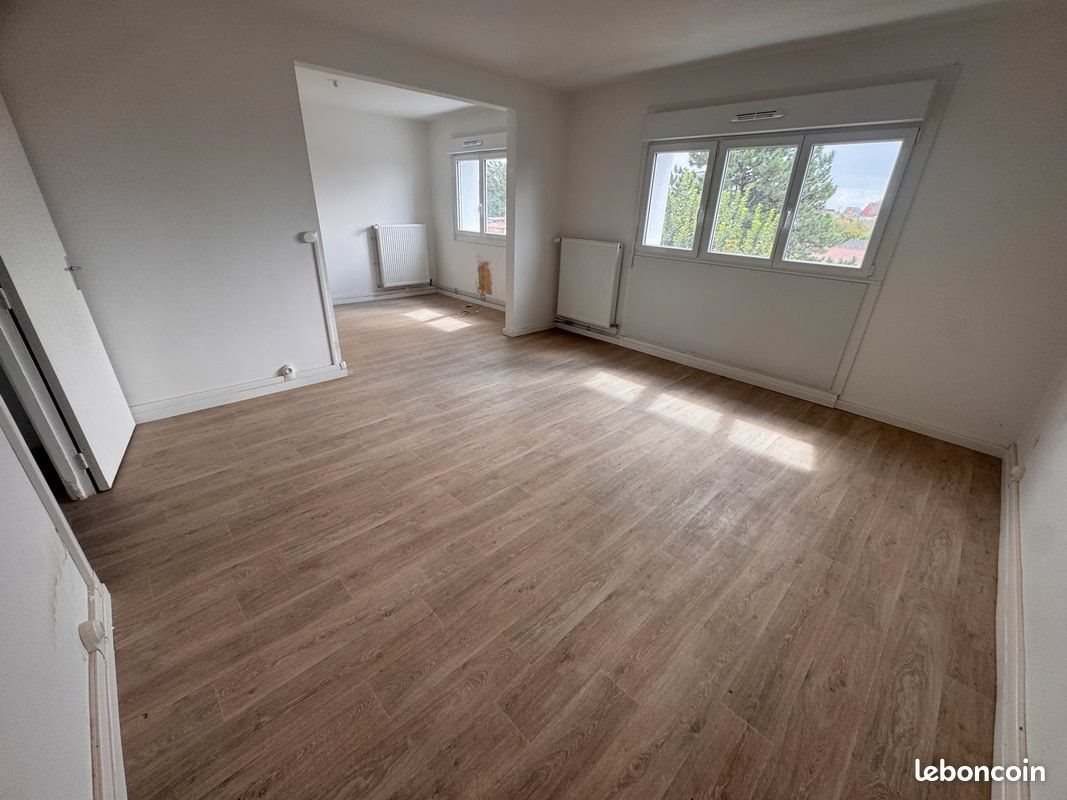 Appartement à louer, 77m², Rouvroy