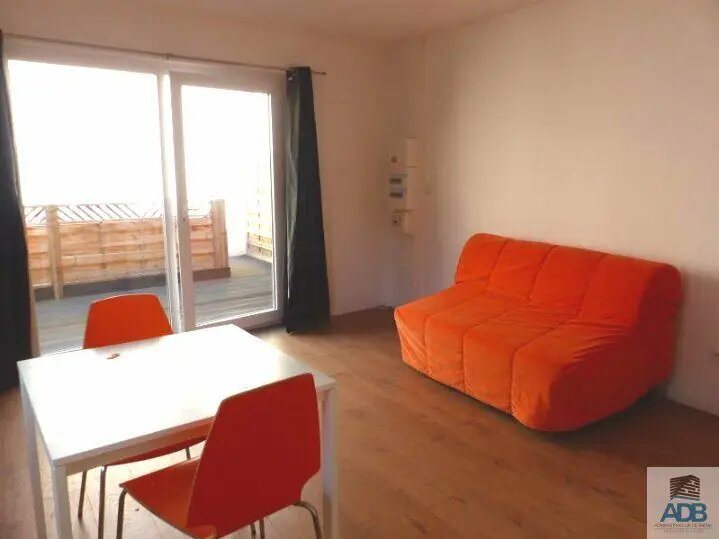 Appartement à louer, 23m², Roanne
