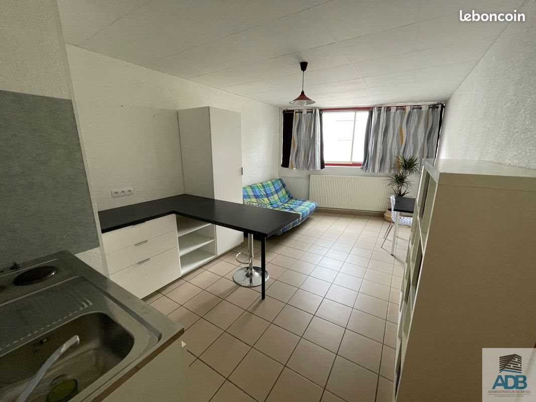 Appartement à louer, 23m², Roanne