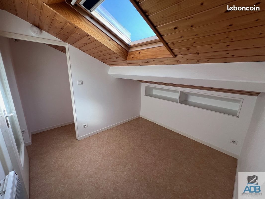Appartement à louer, 35m², Roanne