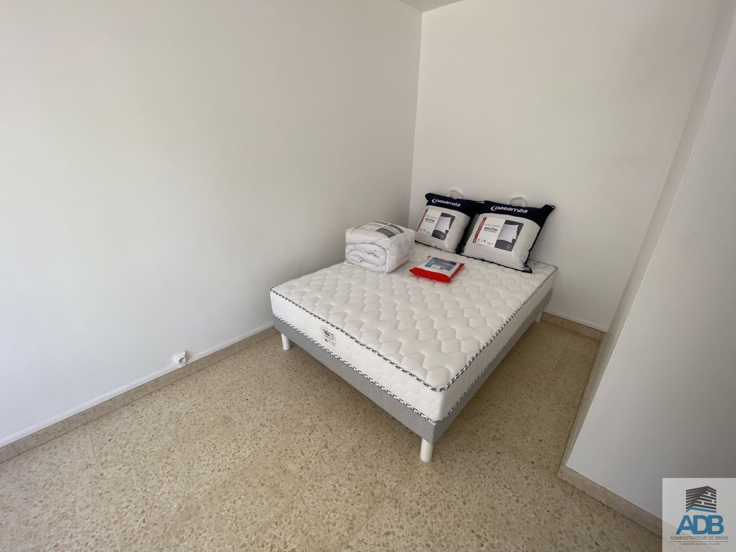 Appartement à louer, 25m², Roanne