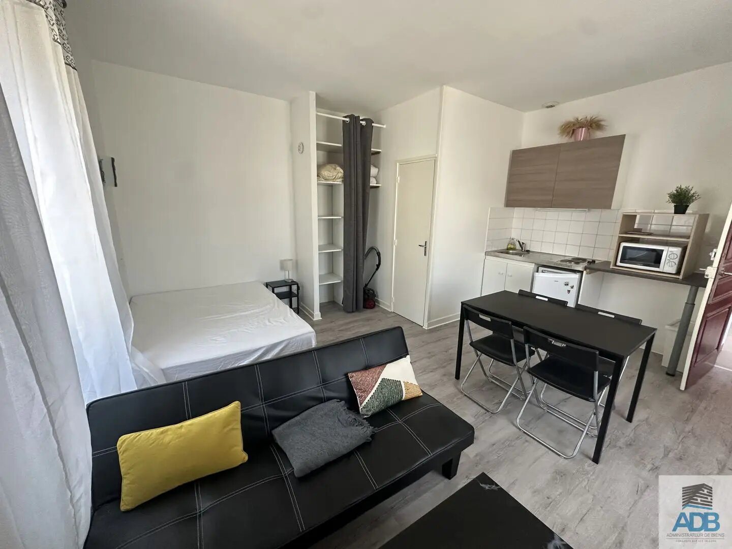Appartement à louer, 22m², Roanne