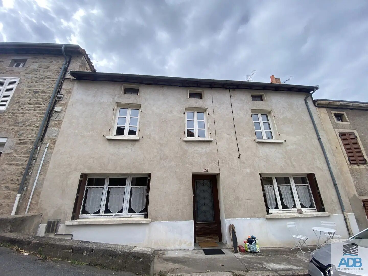 Maison à louer, 200m², Ambierle