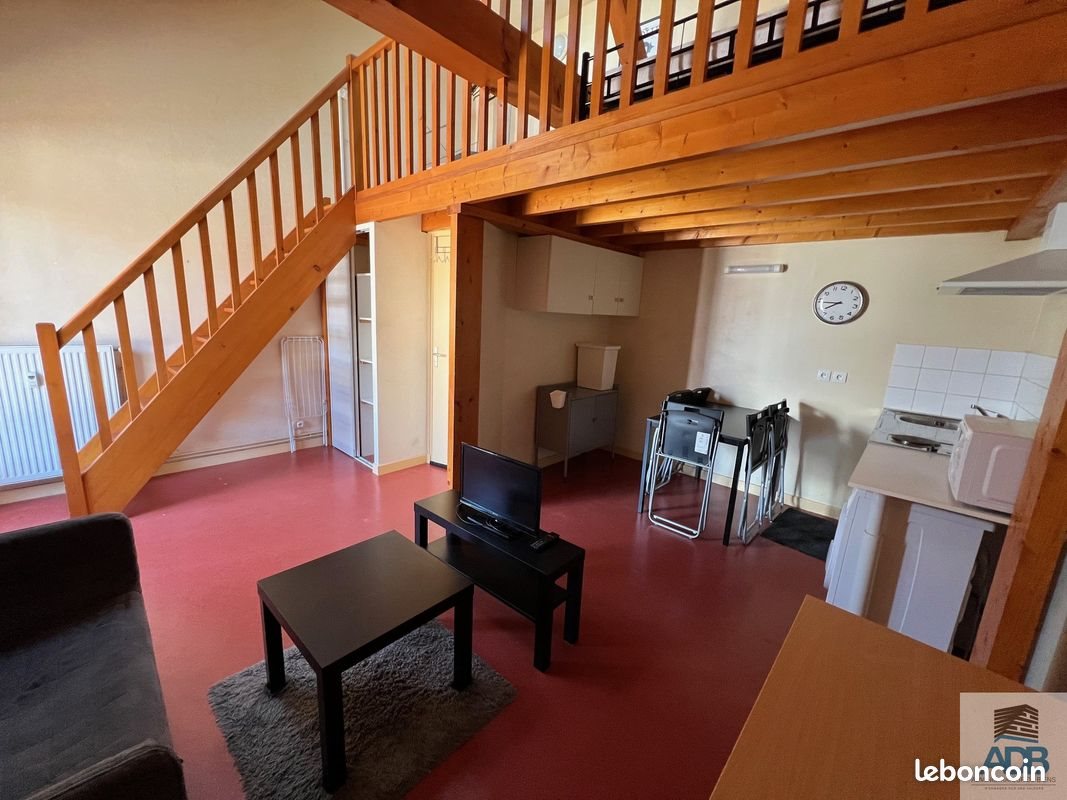 Appartement à louer, 32m², Roanne