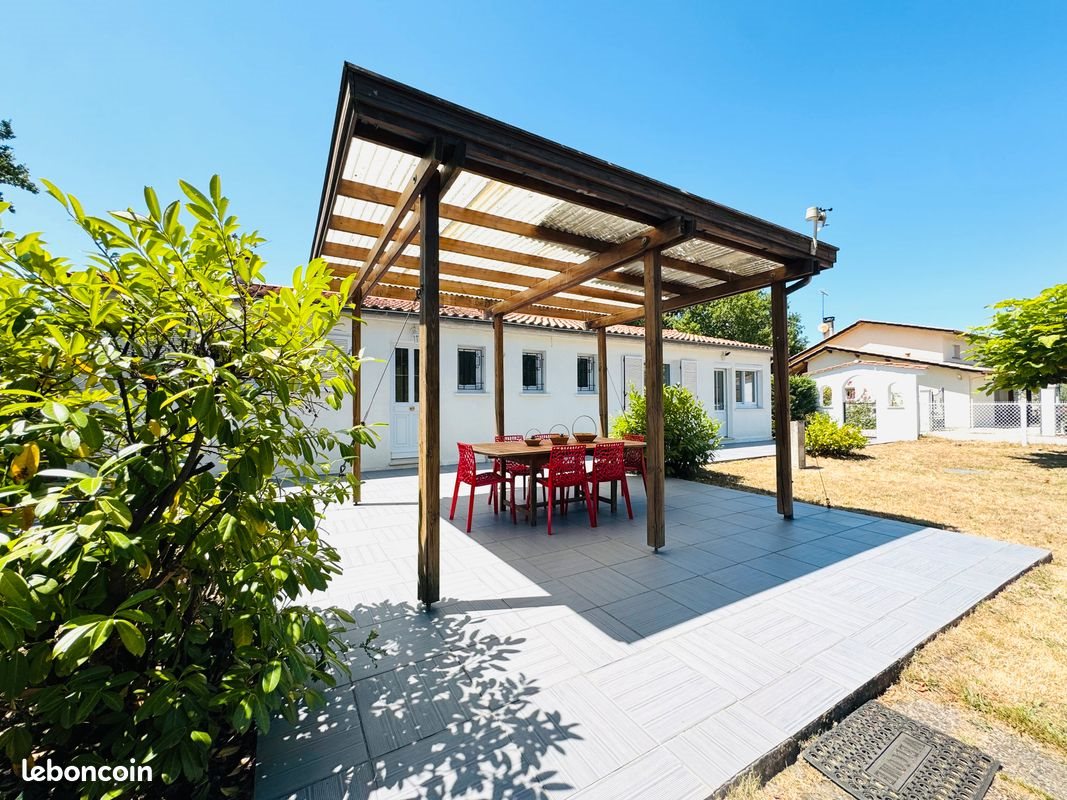 Maison à vendre, 106m², Saint-Michel-de-Rieufret