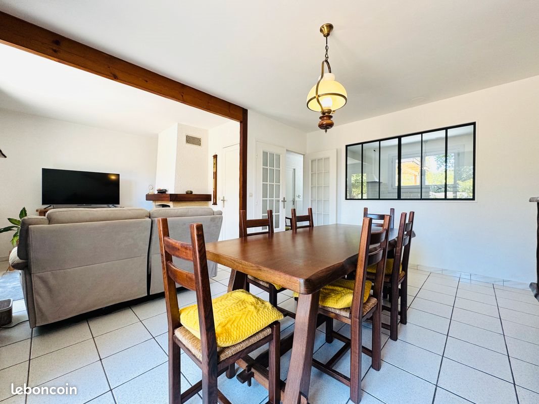 Maison à vendre, 106m², Saint-Michel-de-Rieufret