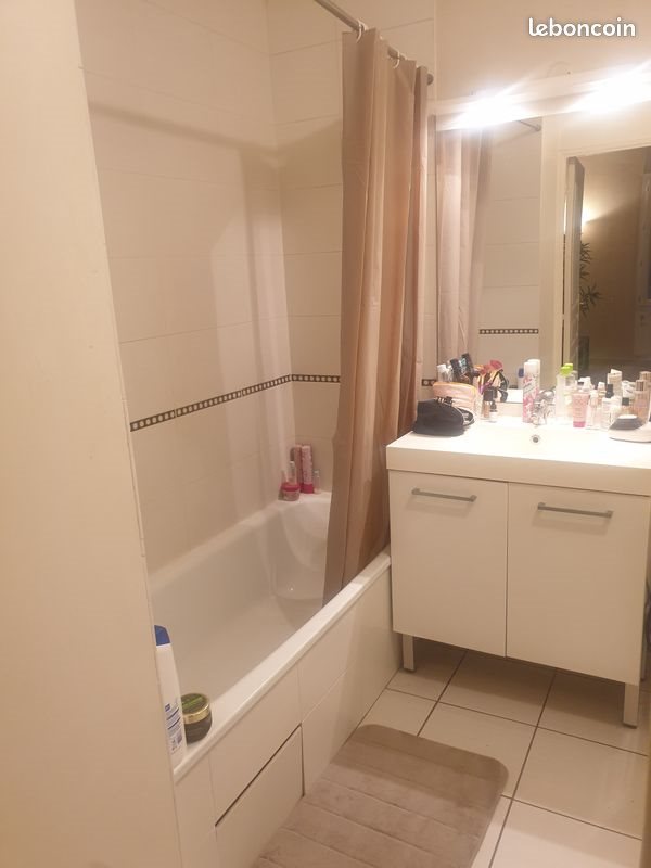 Appartement à louer, 30m², Meyzieu