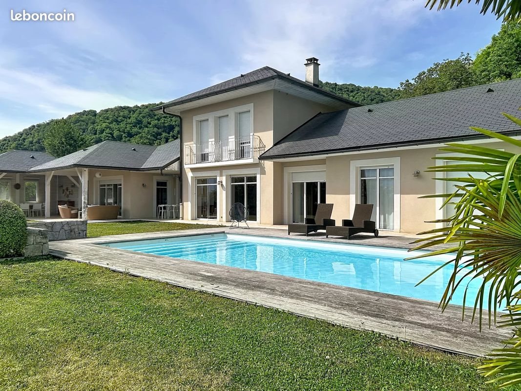 Maison à louer, 179m², Saint-Alban-Leysse