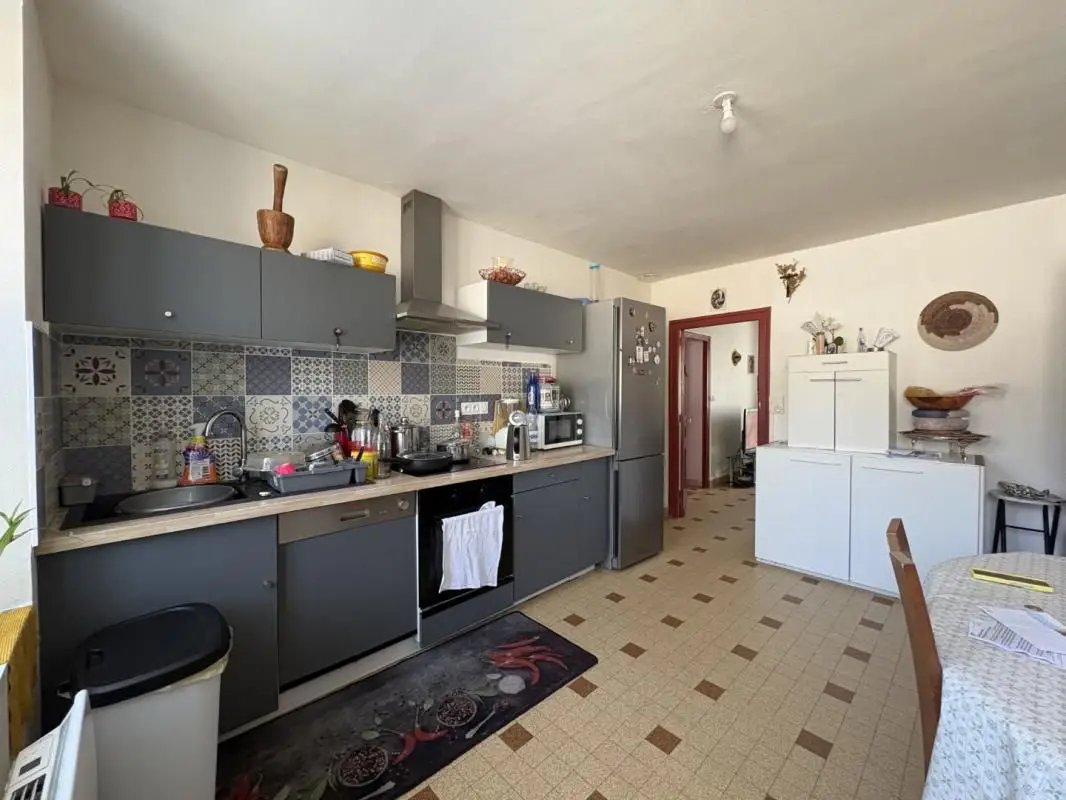 Maison à louer, 76m², Chârost