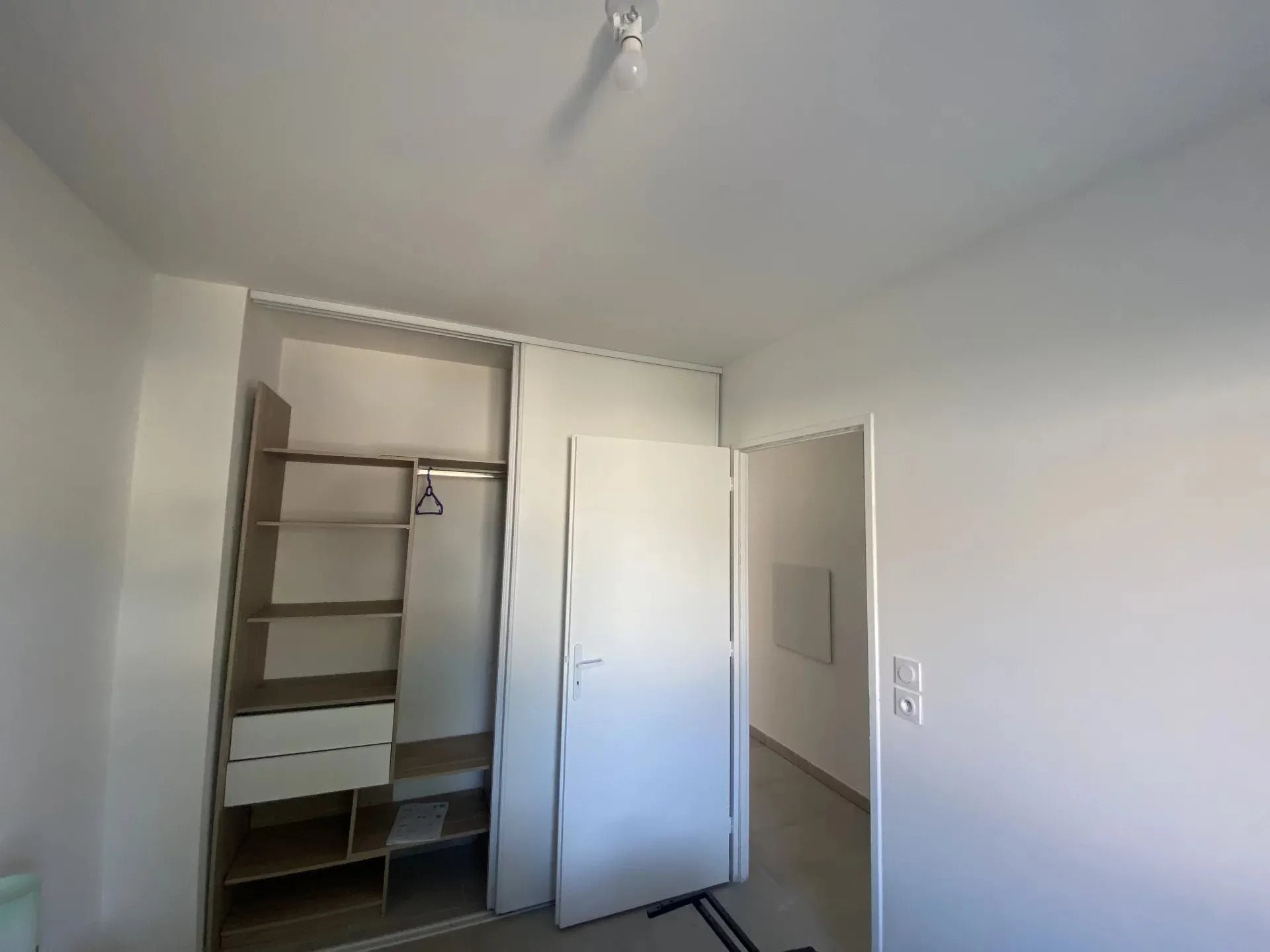 Appartement à louer, 32m², Miramas
