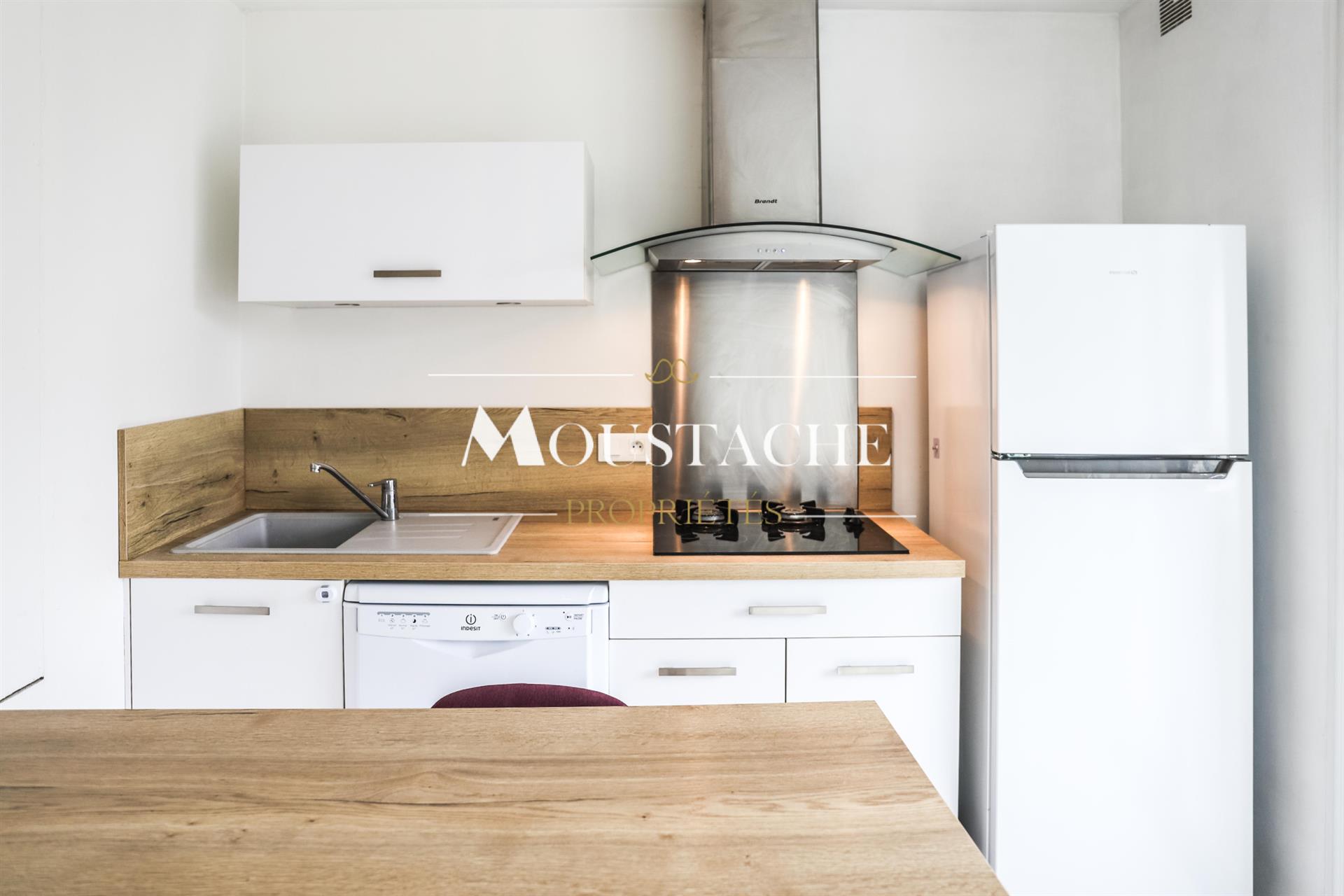 Appartement à vendre, 77m², Royan