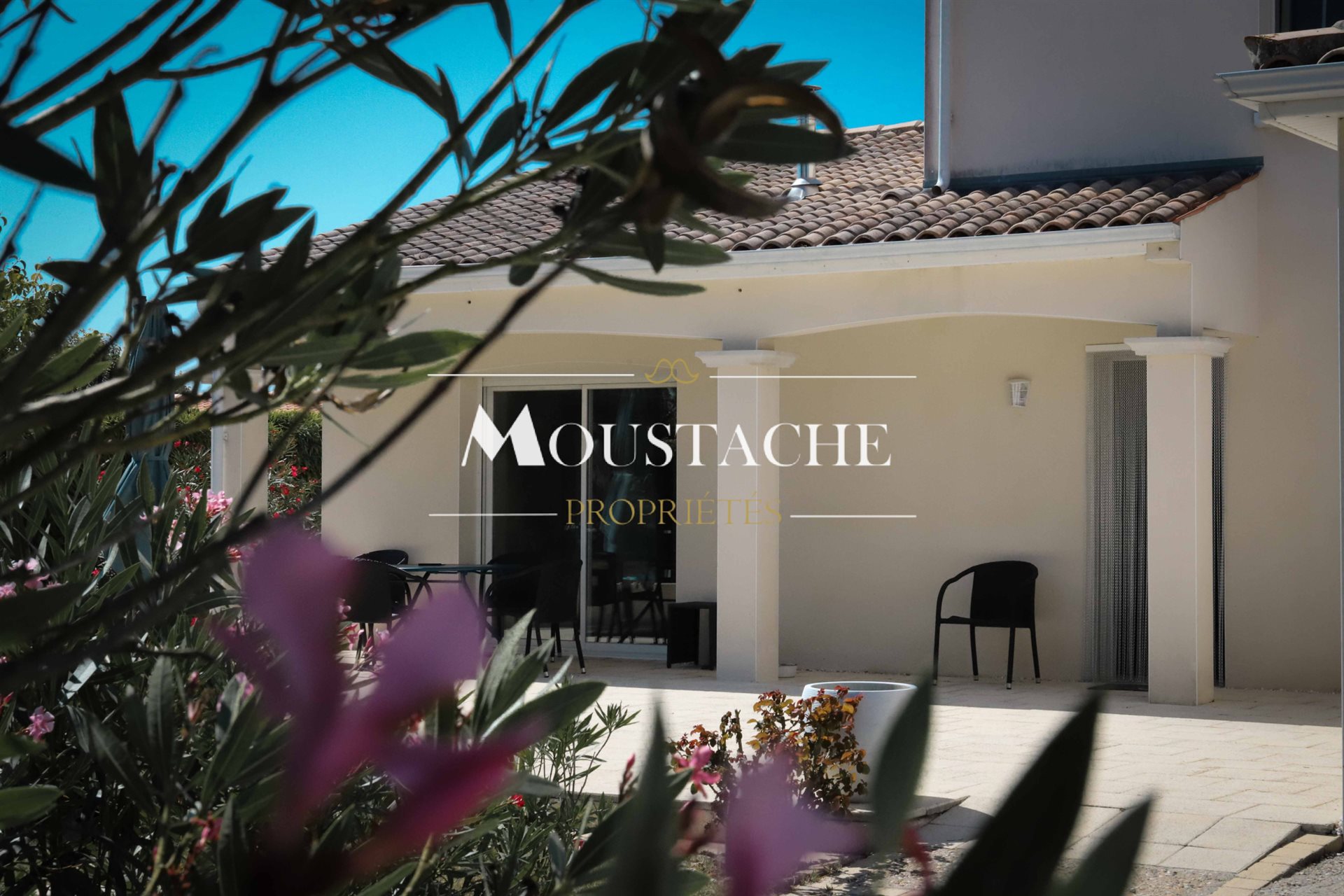 Maison à vendre, 162m², Médis
