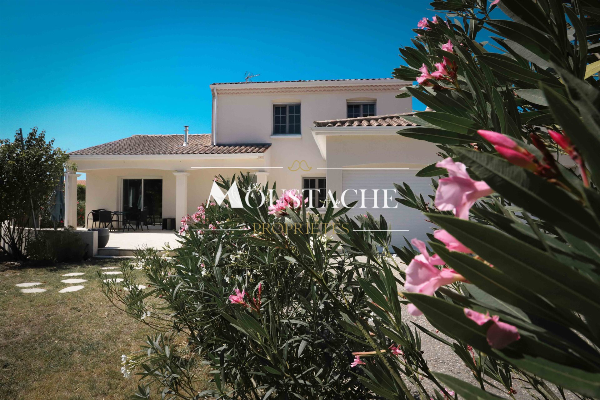 Maison à vendre, 162m², Médis