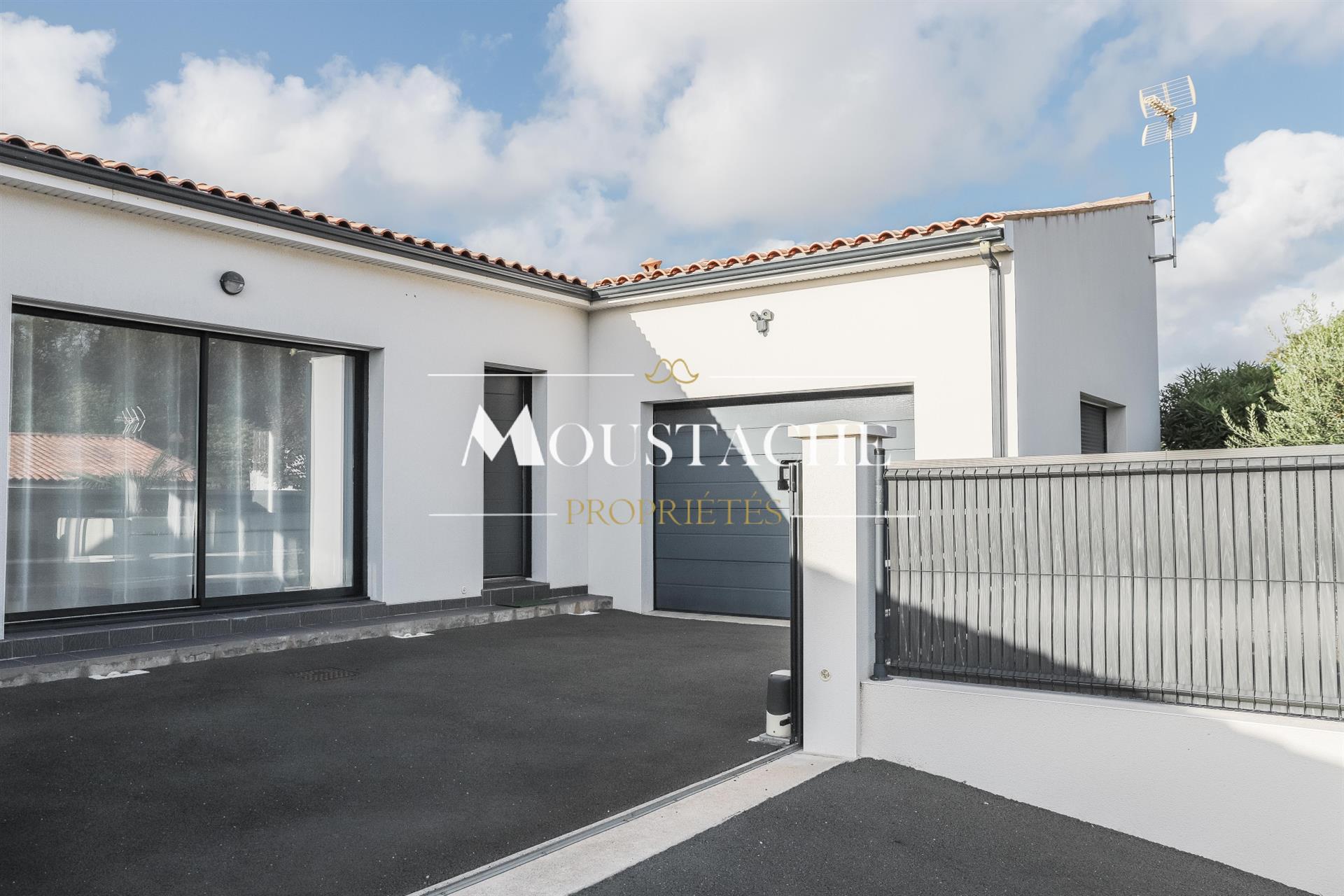 Maison à vendre, 132m², Vaux-sur-Mer