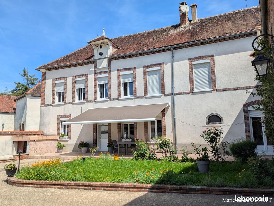 Maison à vendre, 150m², Villeneuve-sur-Yonne
