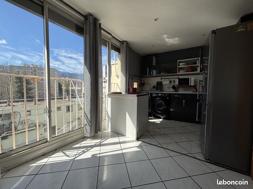 Appartement à vendre, 45m², Grenoble