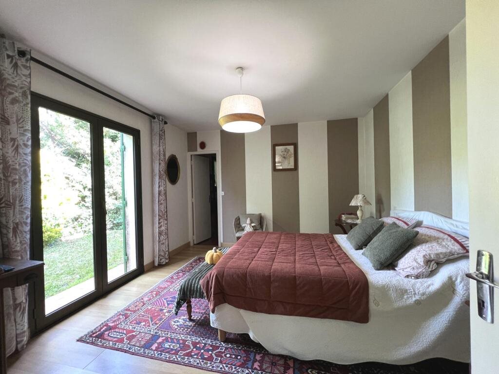 Maison à vendre, 203m², Cours-de-Pile