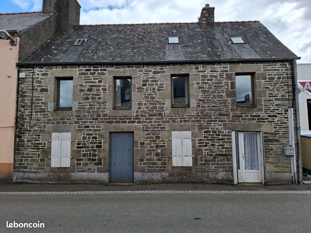 Maison à vendre, 109m², Maël-Carhaix