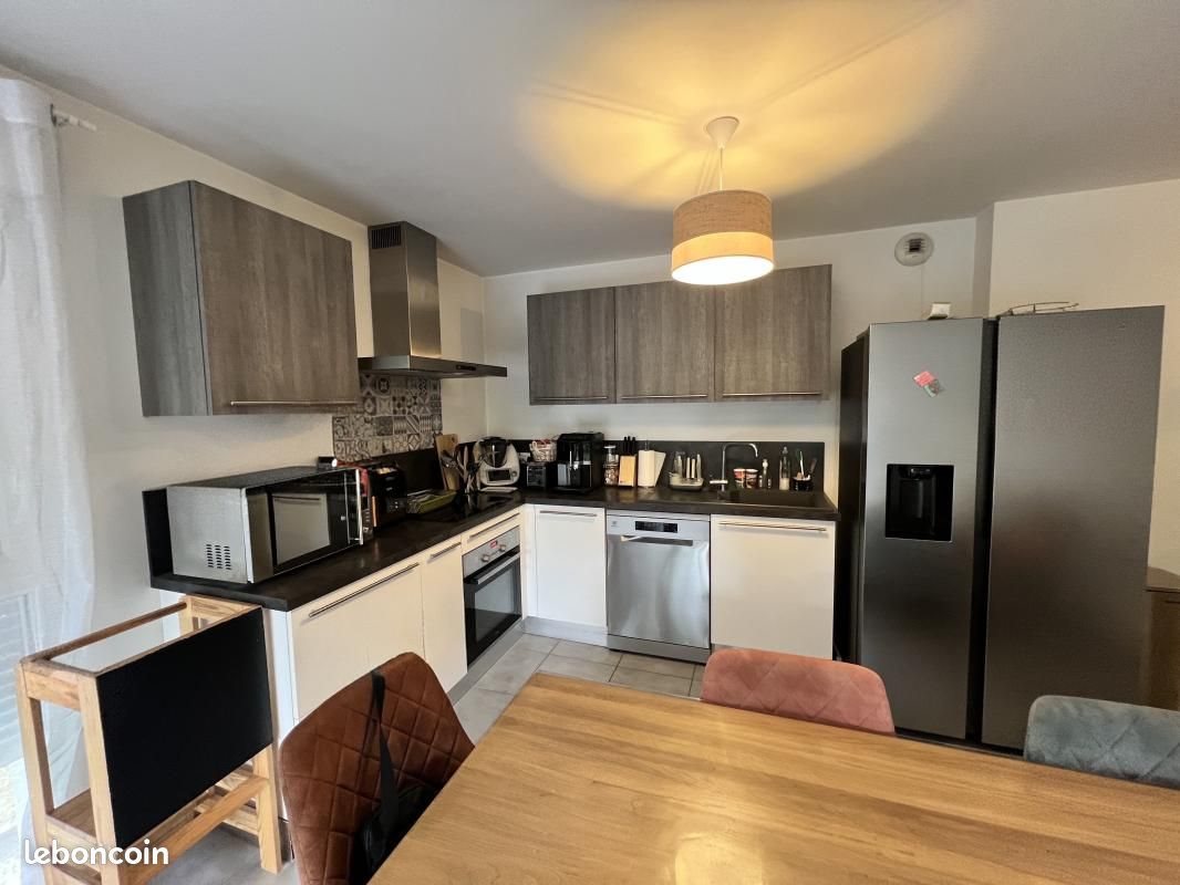 Appartement à vendre, 79m², Saint-Cergues