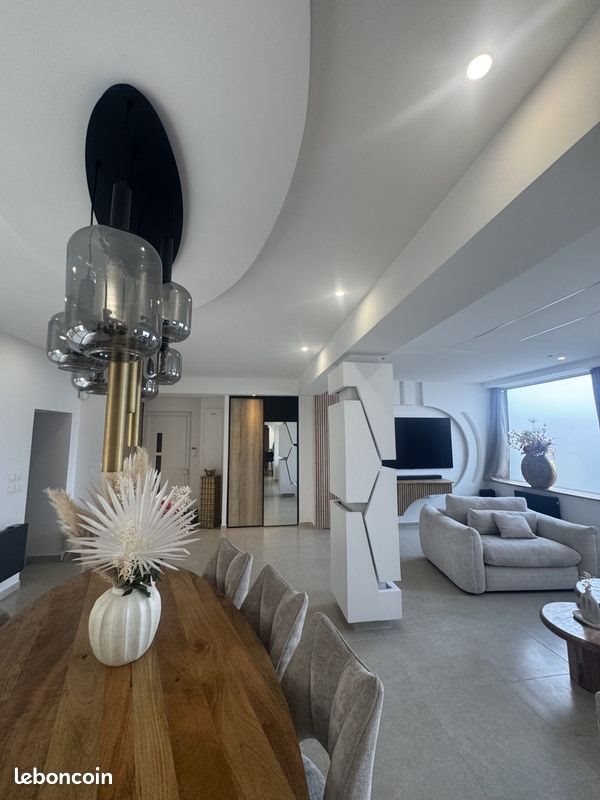Appartement à vendre, 156m², Halluin